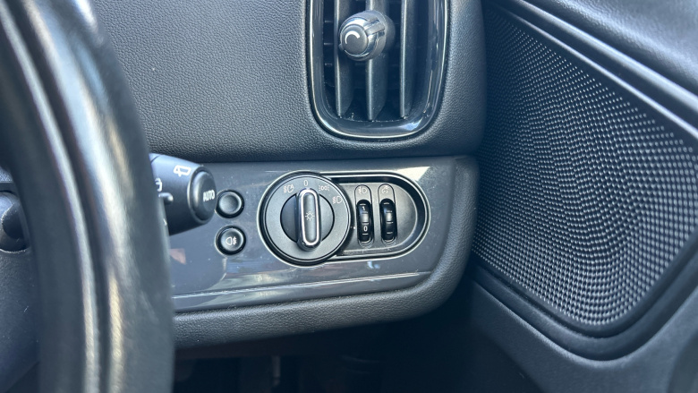 MINI Countryman 1.5 Cooper Classic 5dr Petrol Hatchback